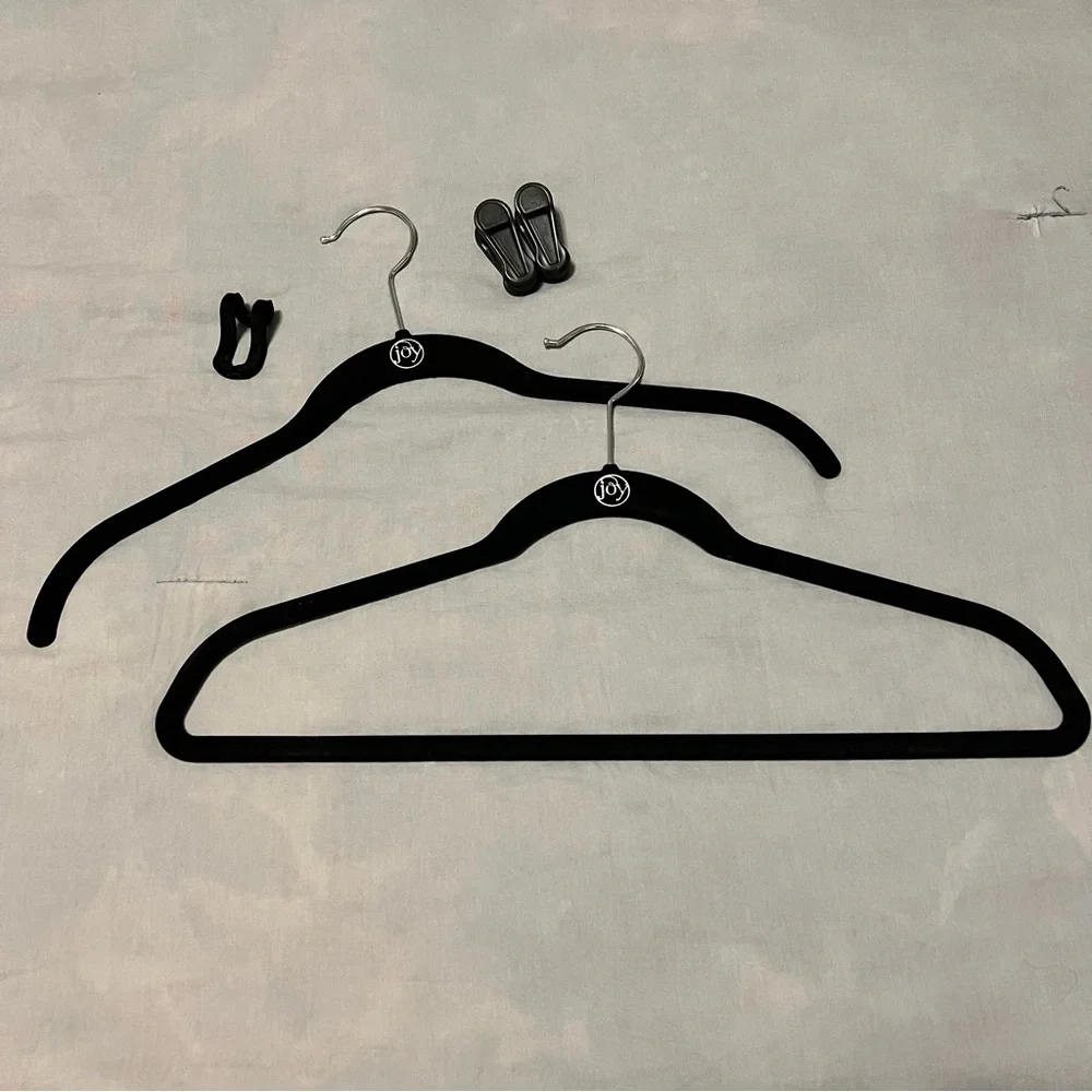 Huggable Hangers Joy Mangano - Black Closet Set - Picture 1 of 6